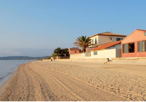 Maisonnette Climatisee A 35M De La Plage De La Capte Hyeres Villa Ngoại thất bức ảnh
